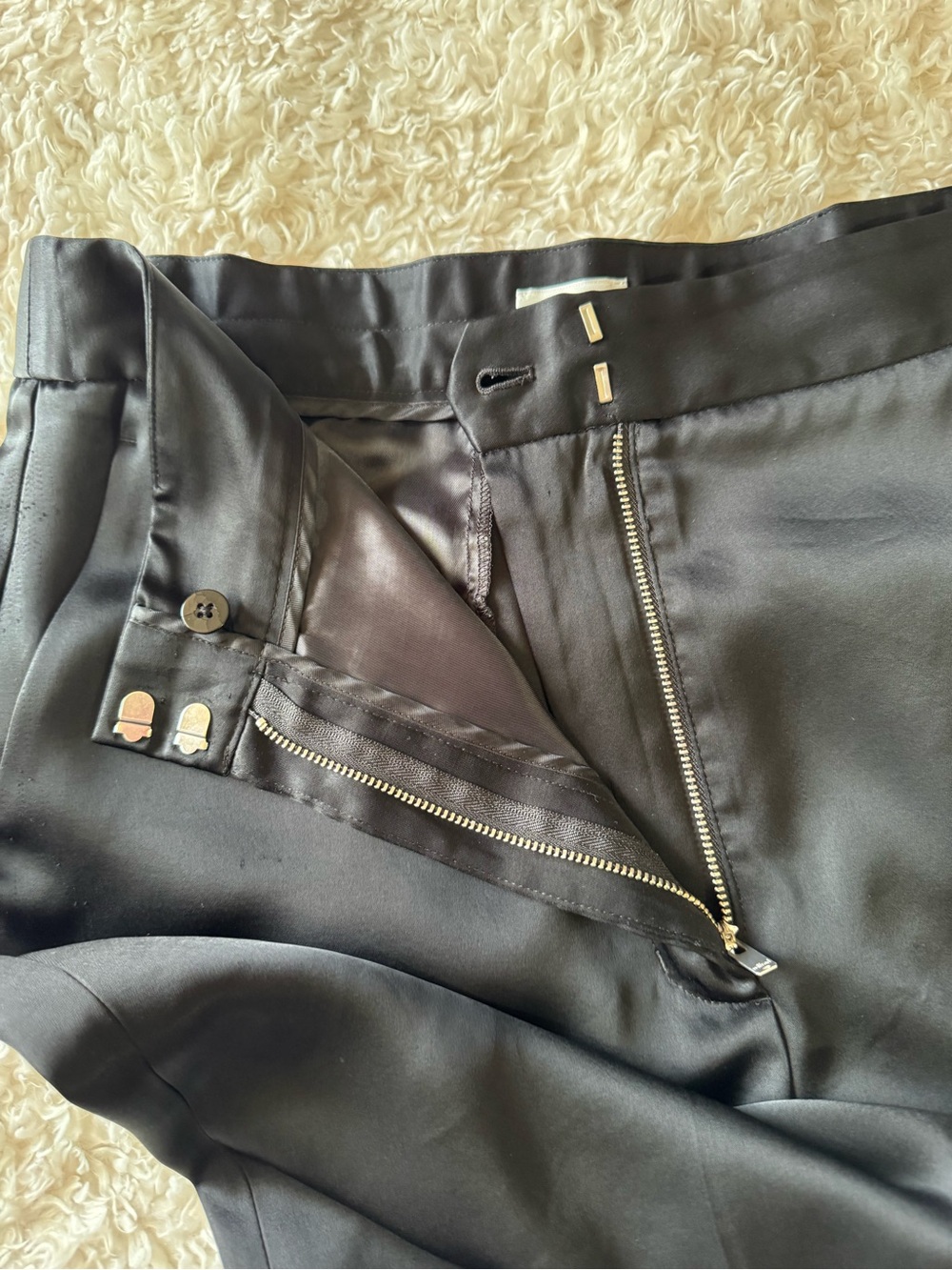 Aritzia Wilfred The Limitless Pant Satin Trousers Black Career Wide Leg Size 12 - Picture 12 of 16